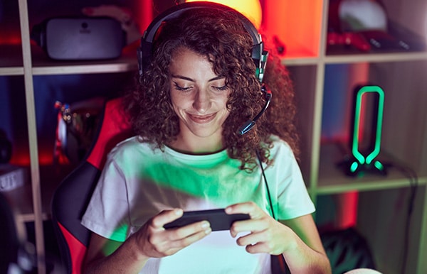 Handling a DDoS Ransom Attack on a Gaming Company